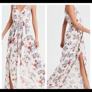 American Eagle Outfitters Floral Jumpsuit